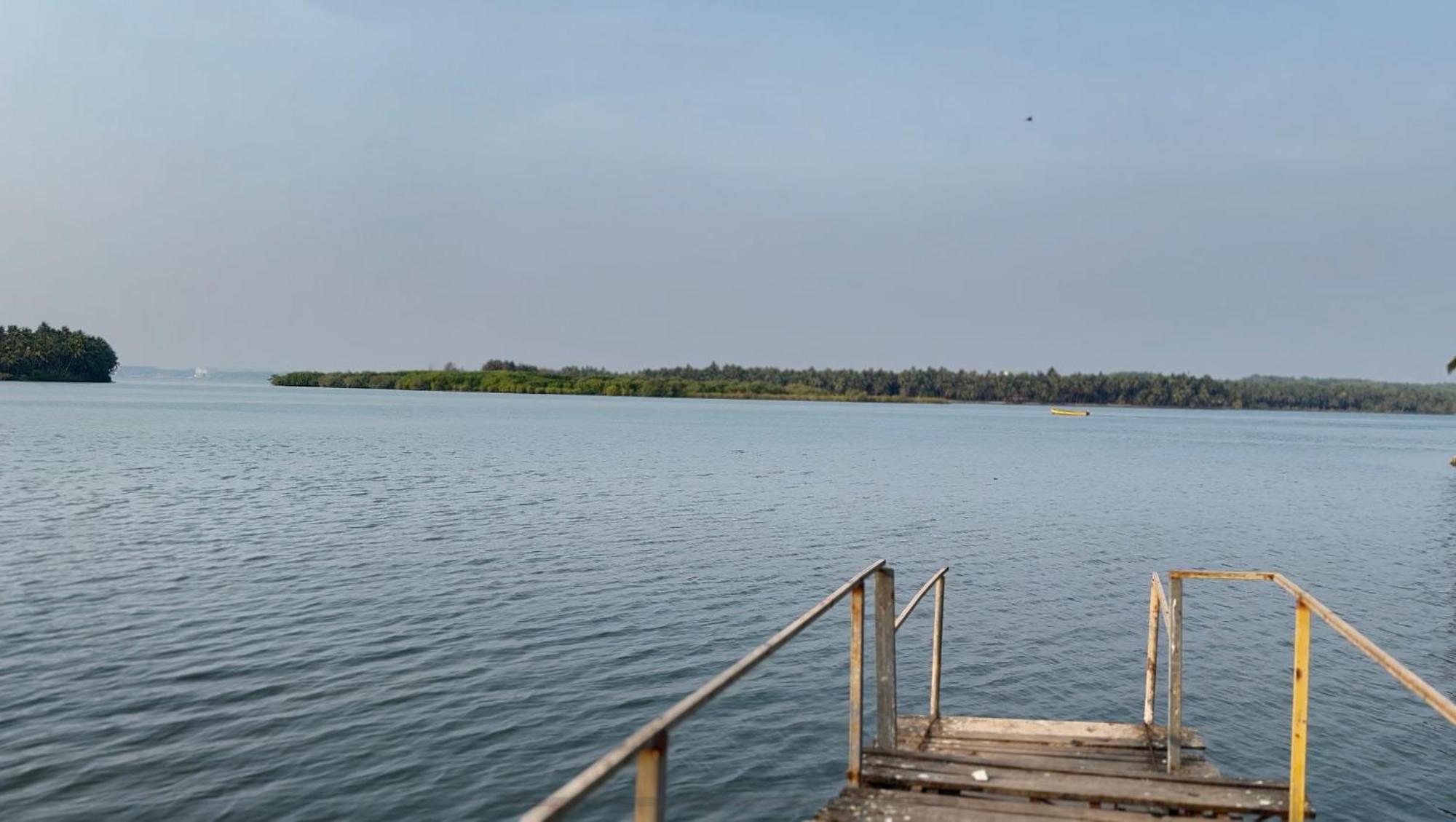 The Glasswater By The Backwater Homestay Kalyanpur Экстерьер фото
