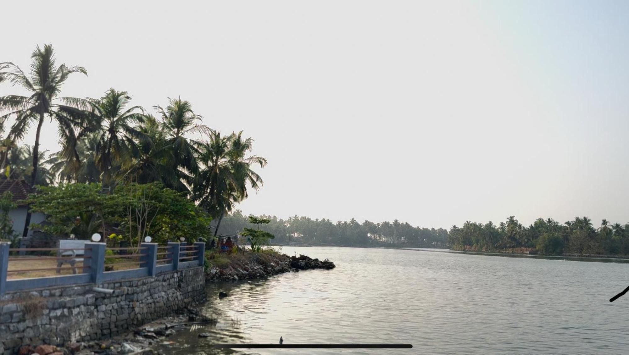 The Glasswater By The Backwater Homestay Kalyanpur Экстерьер фото